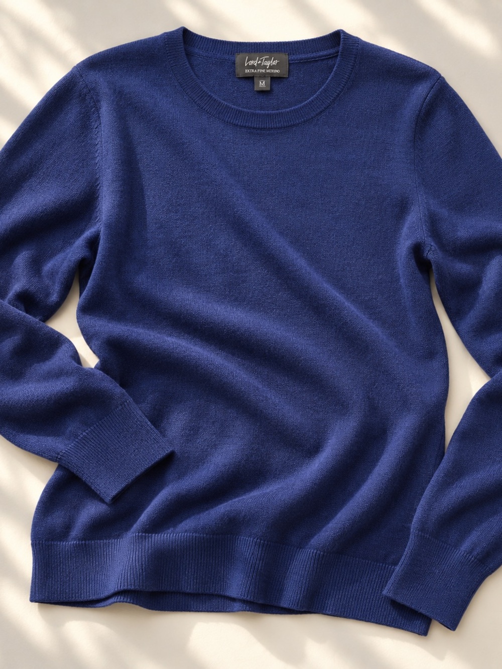Lord & Taylor 100% Merino Wool Crewneck Sweater Blue Women’s Medium